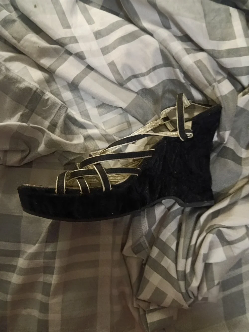 Silver&Black Velvet Wedges
